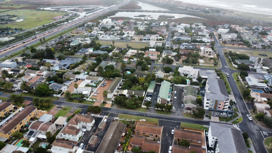 Commercial Property for Sale in Table View Western Cape